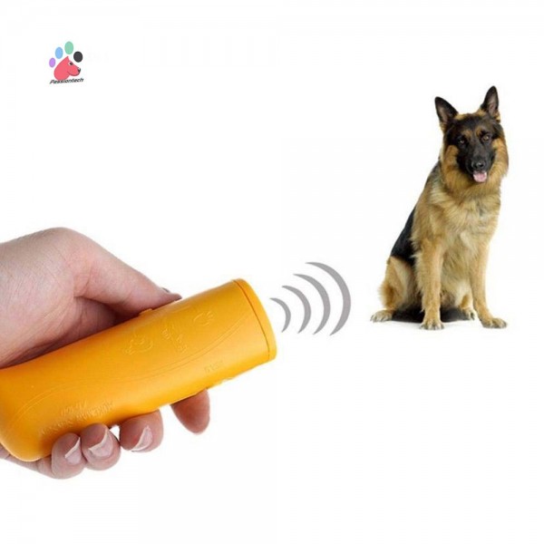 Portable pet training ultrasonic dog repeller